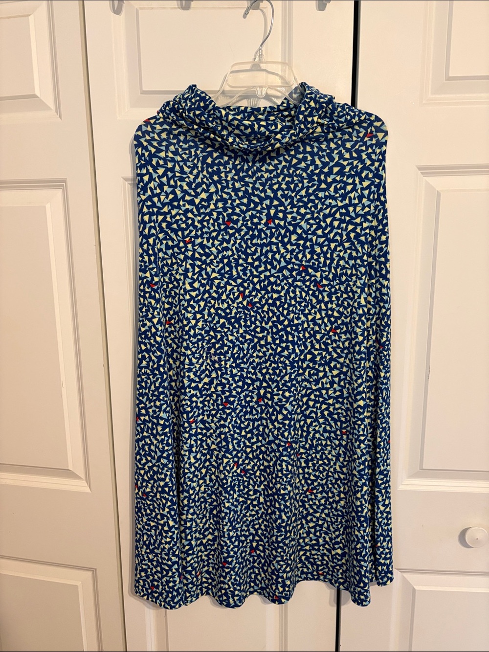 LuLaRoe Blue Printed A-Line Skirt with Red and Cream Accents - Size xxc